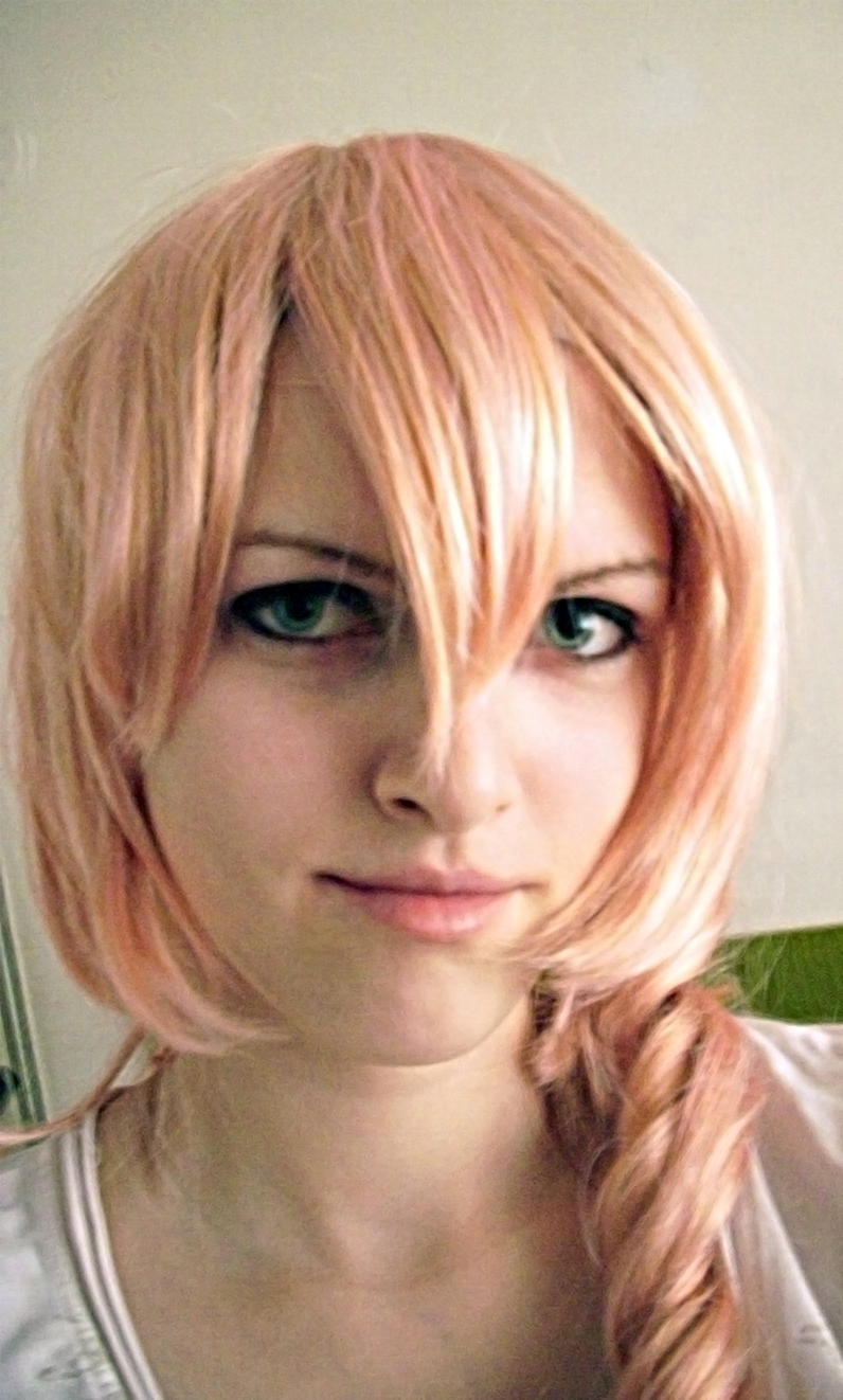 Serah Farron cosplay wig