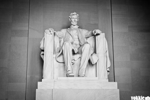 Lincoln Statue