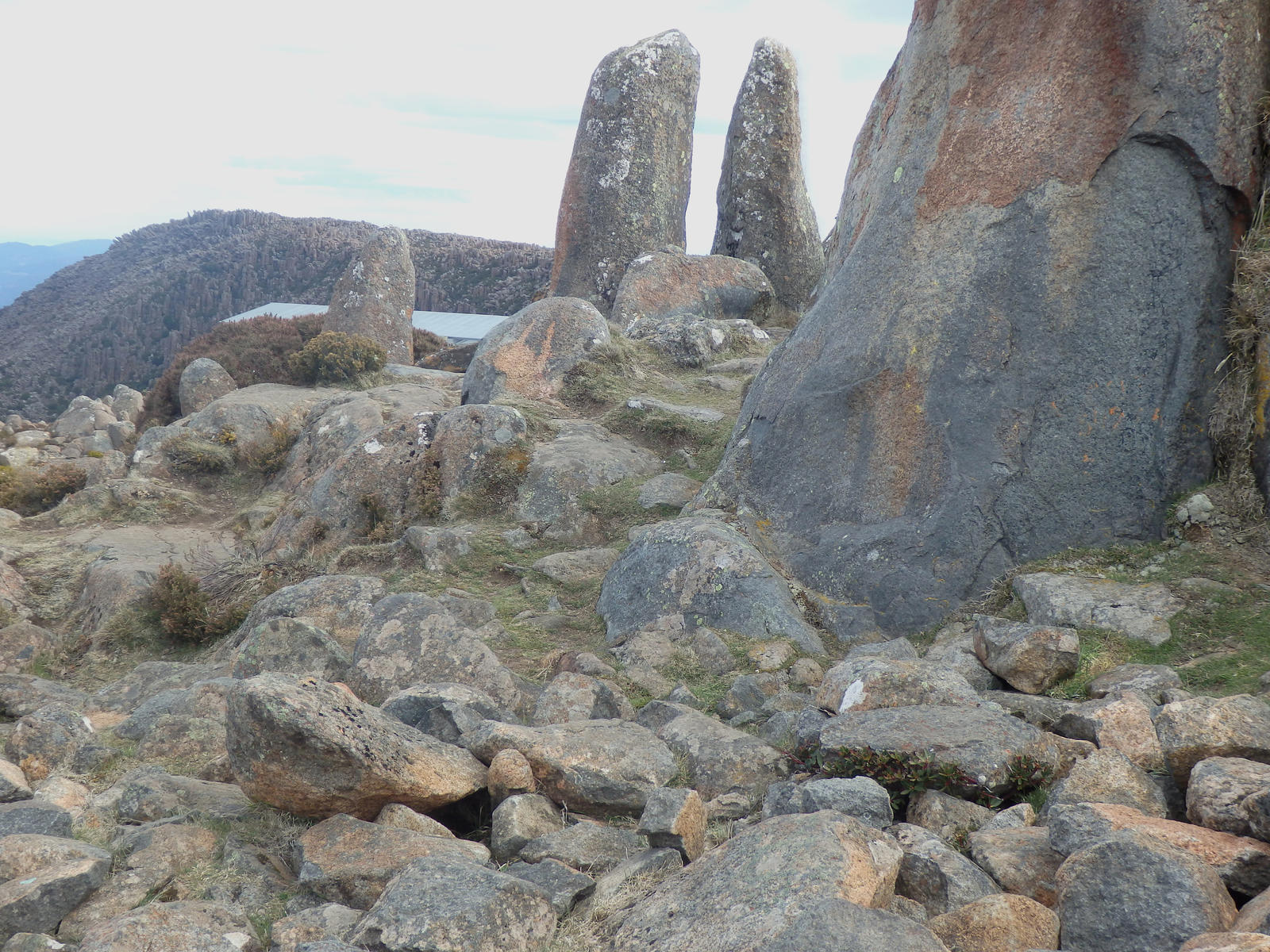 Rocks n' Boulders