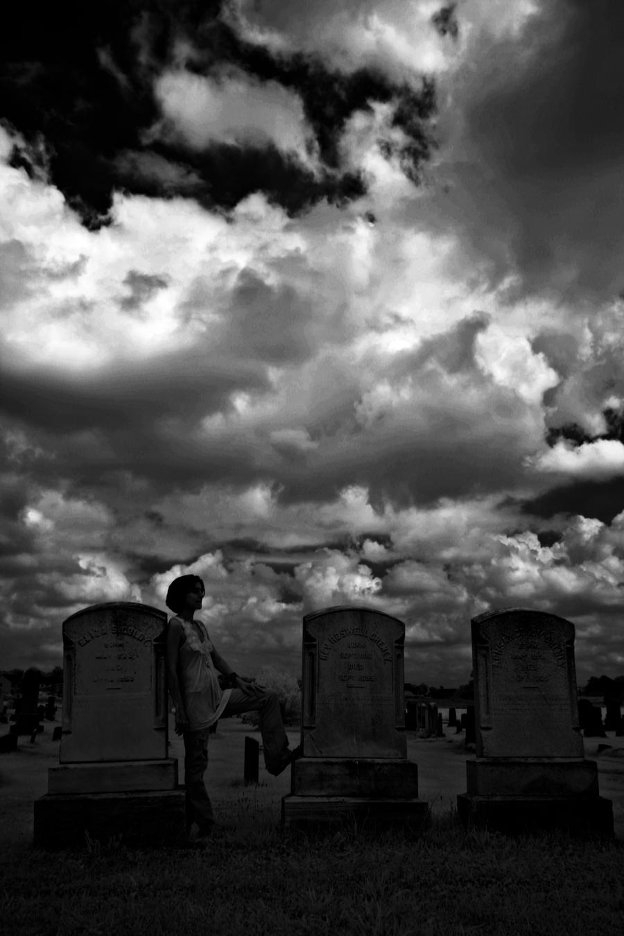 Grave Girl and the Storm Cloud