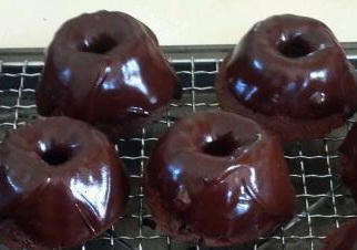 Glazed Baby Bundt Cakes