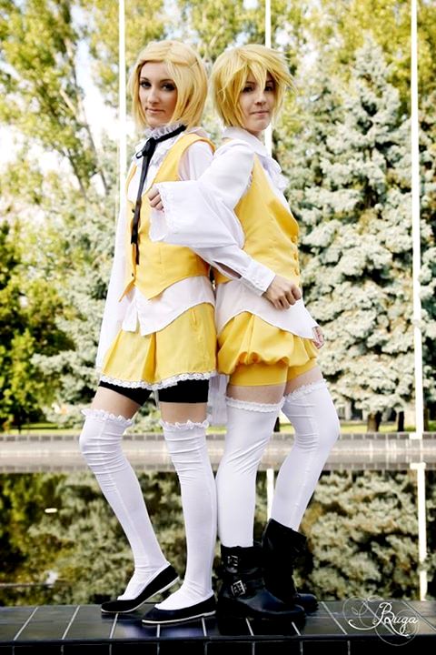 Kagamine twins ~ 2