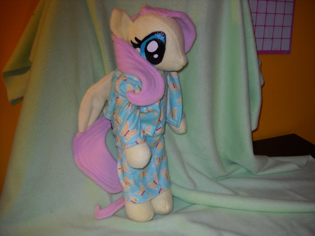 Flutttershy is Ready For Bed