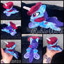 HarmonyCon '23-MLP 6.5'' mini beanie Onyx 1/2