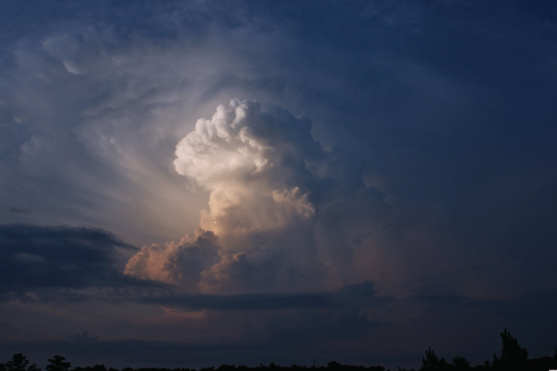Crown Flash Phenomenon?(Gif) by corbin75 on DeviantArt
