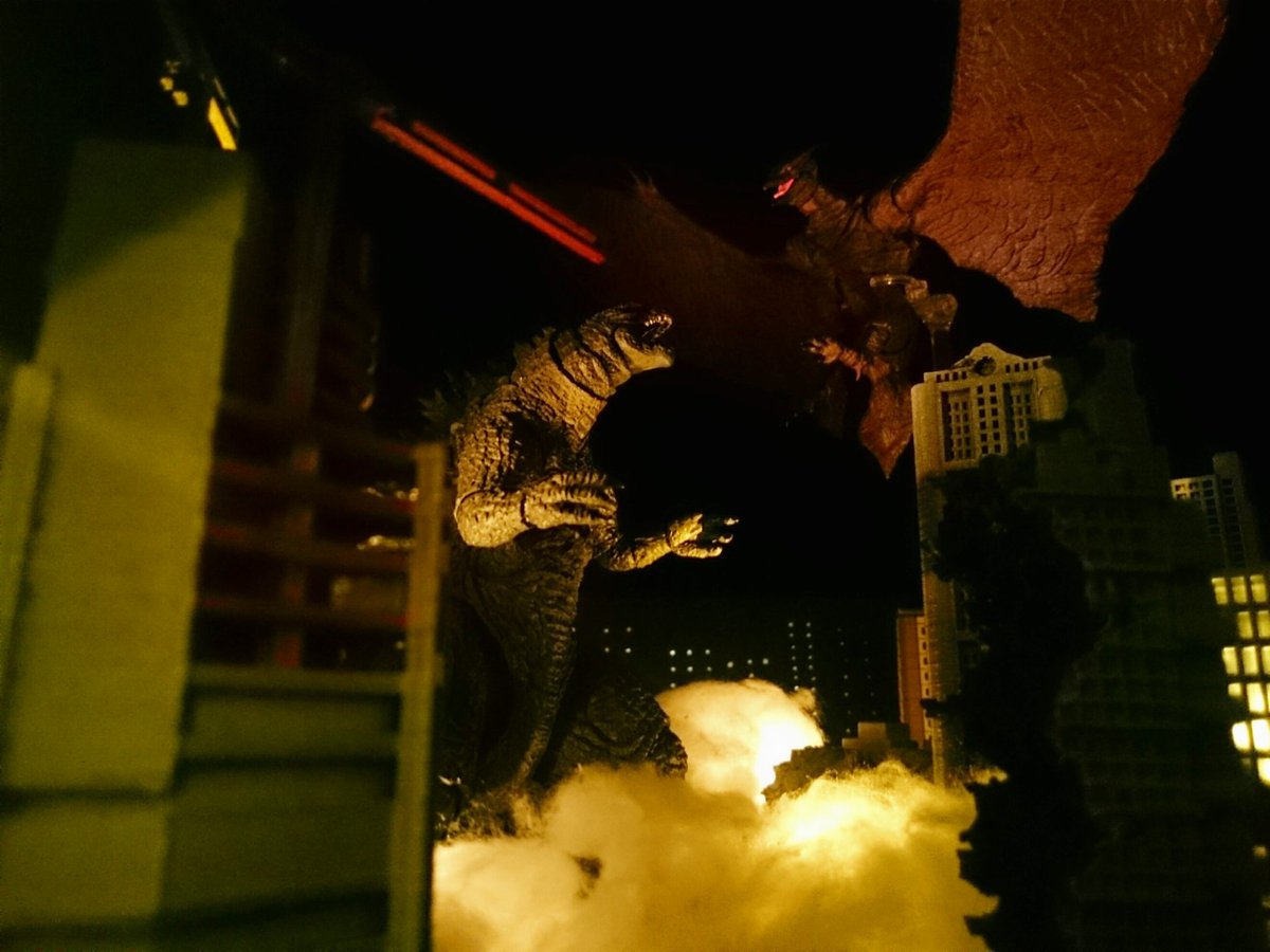 SHMA Godzilla (2019) vs Rodan (2019) by MissSaber444 on DeviantArt