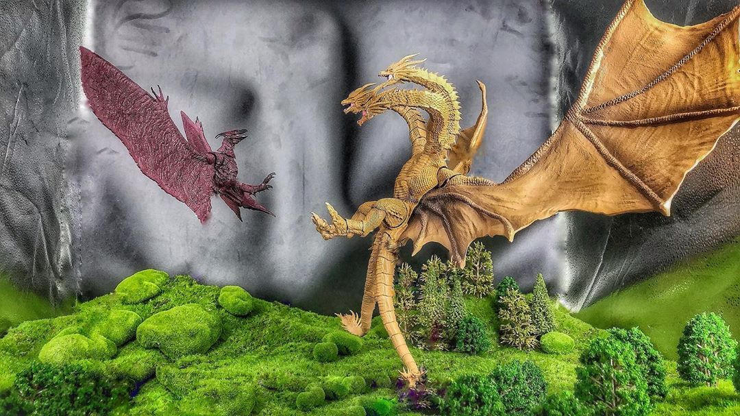 SHMA Rodan vs King Ghidorah 1 by MissSaber444 on DeviantArt