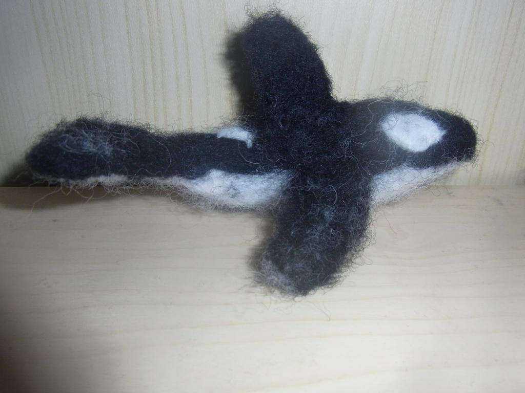 Needle felted orca plushie