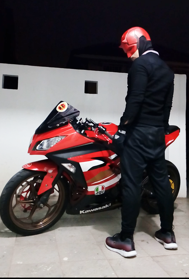 dare devil motorcycle helmet Flair Works on ski helmets Lumos Ultra Fly Pro MIPS