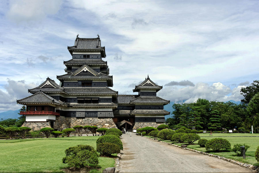 Matsumoto Castle - day