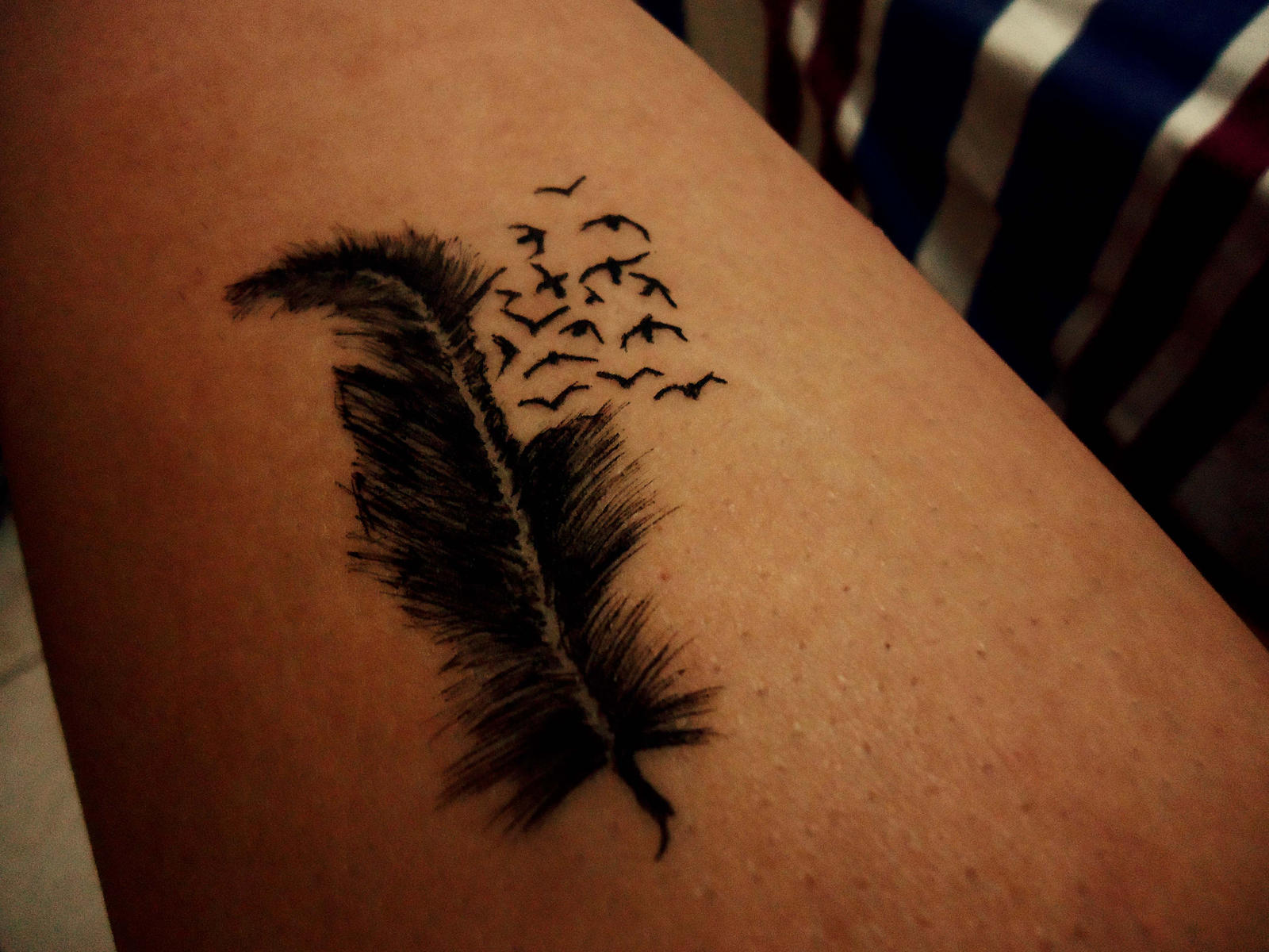 Leg Ink Leg Ink Feather by naldojunio on DeviantArt