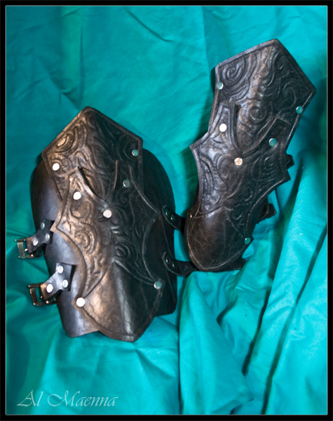 Dark Elven Bracers