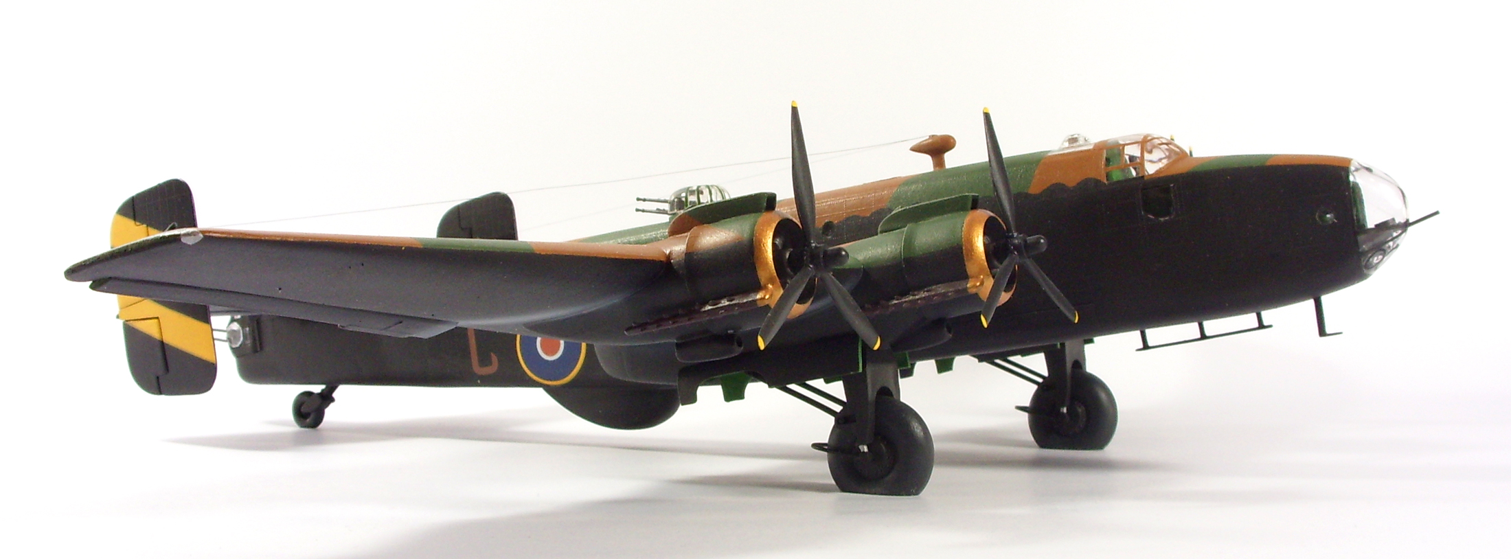 1/72 Handley Page Halifax BIII  II