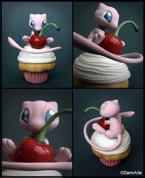 There is a Mew in my cupcake