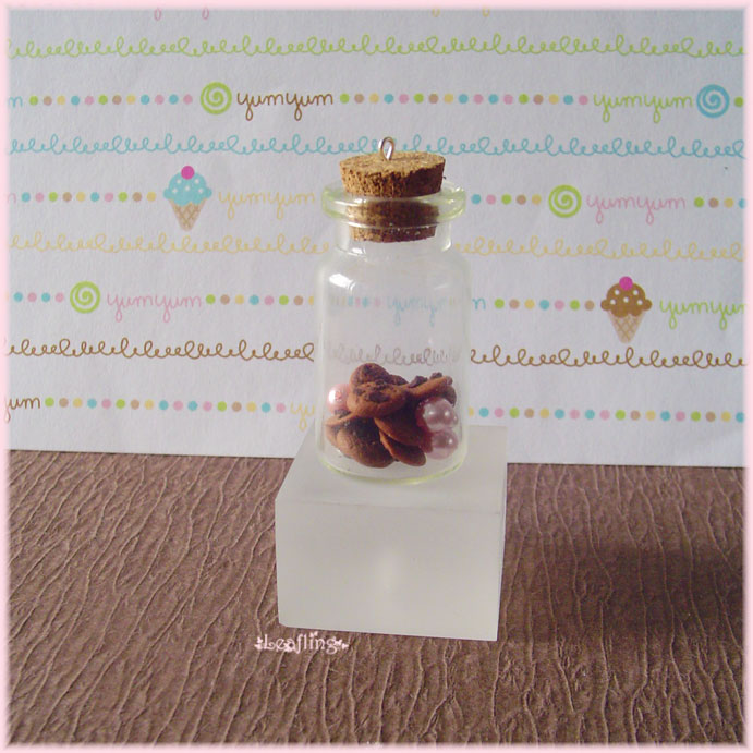 Tiny cookie jar pendant