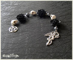 Dark Goddess pagan prayer beads