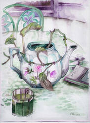 Teapot with flowers