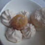 Small meringues and a biscuit