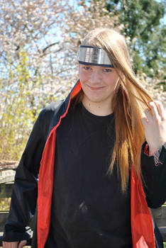 Deidara smirks