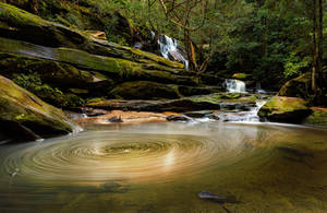 Somersby Falls