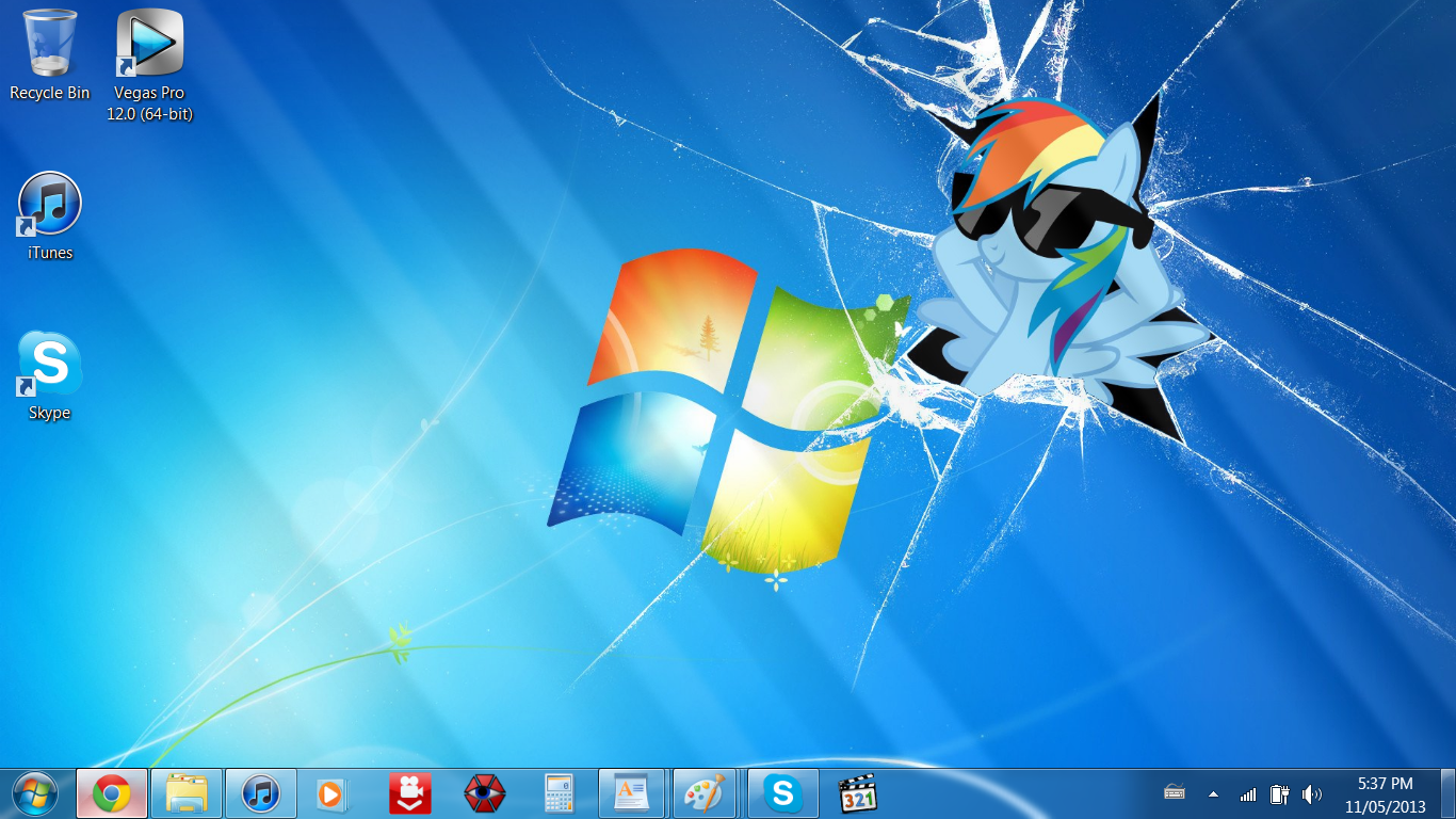 RAINBOW DASH HAS DONE GONE BROKE MY LAPTOP!