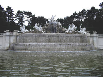 Font Of Neptun in Schonbrunn