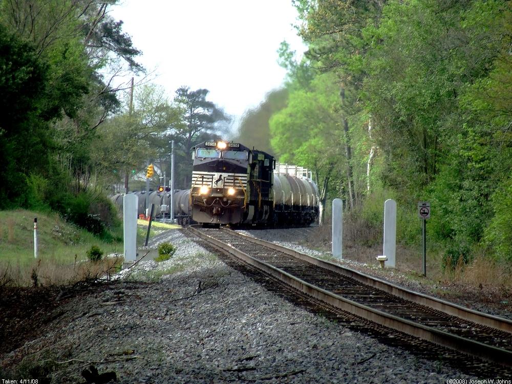 NS 9414 Around the cruve