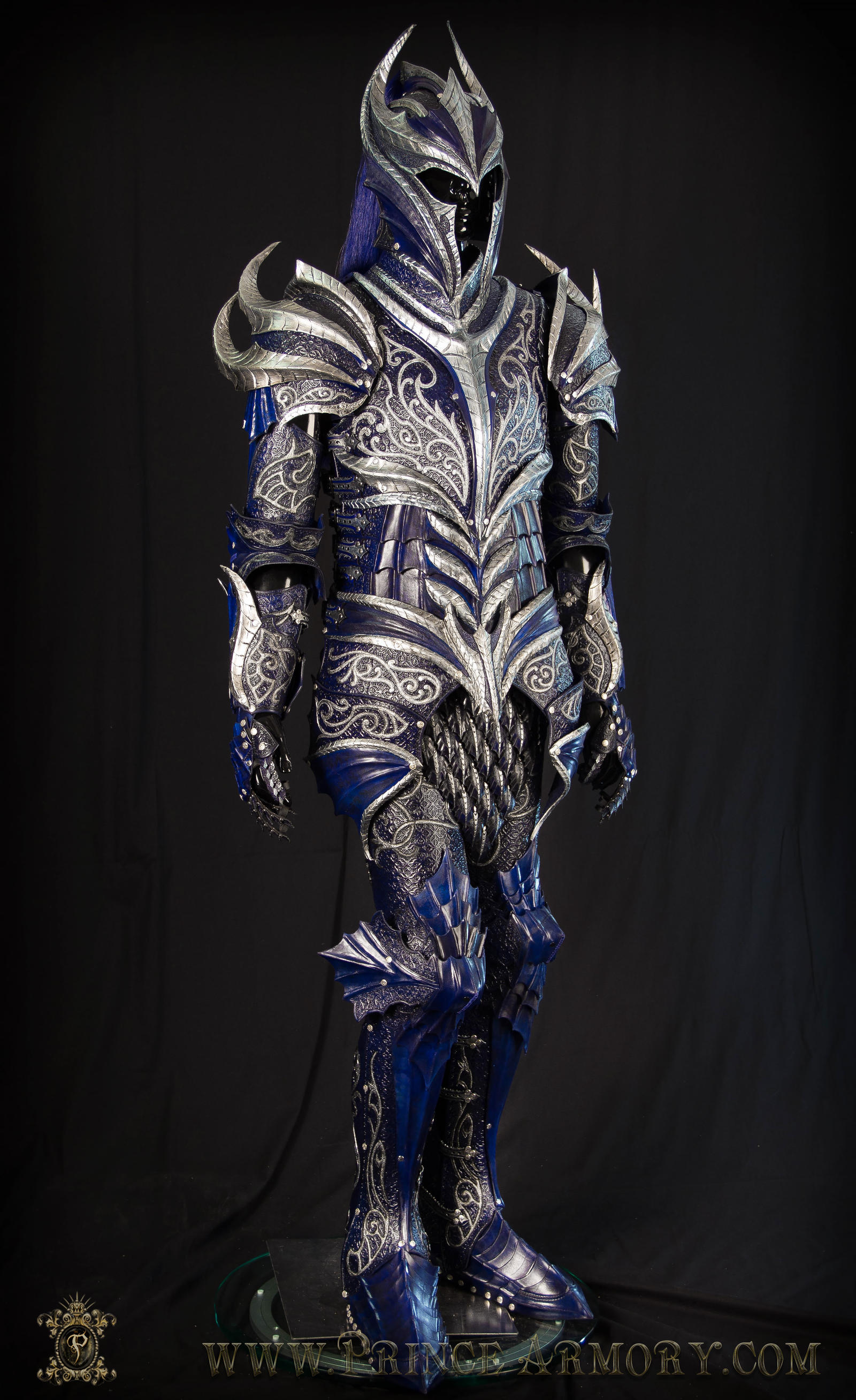 Sapphire Knight Leather Armor 003