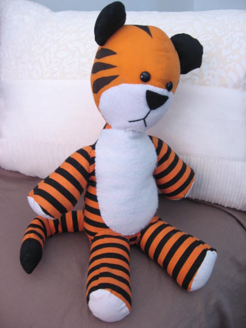 Hobbes Toy -Front