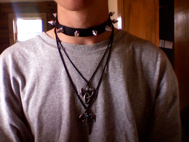 Collar on B'Pyre