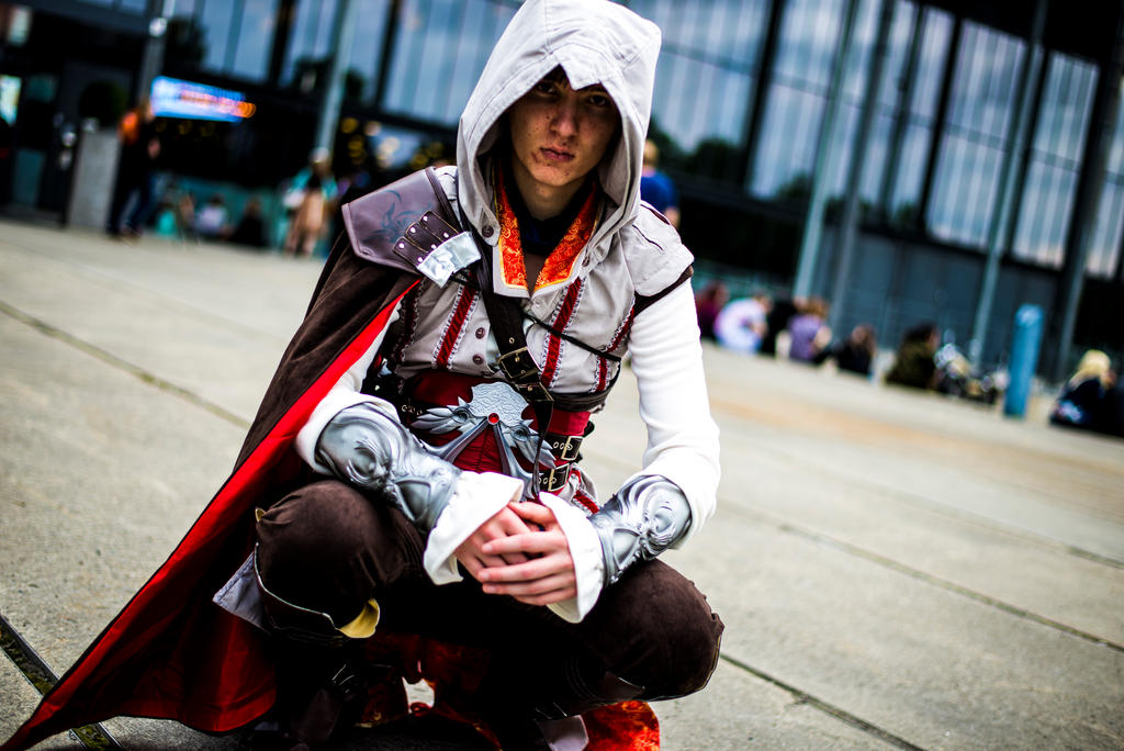 Assassins Creed II / Ezio Auditore Cosplay by KADArt-Cosplay on DeviantArt