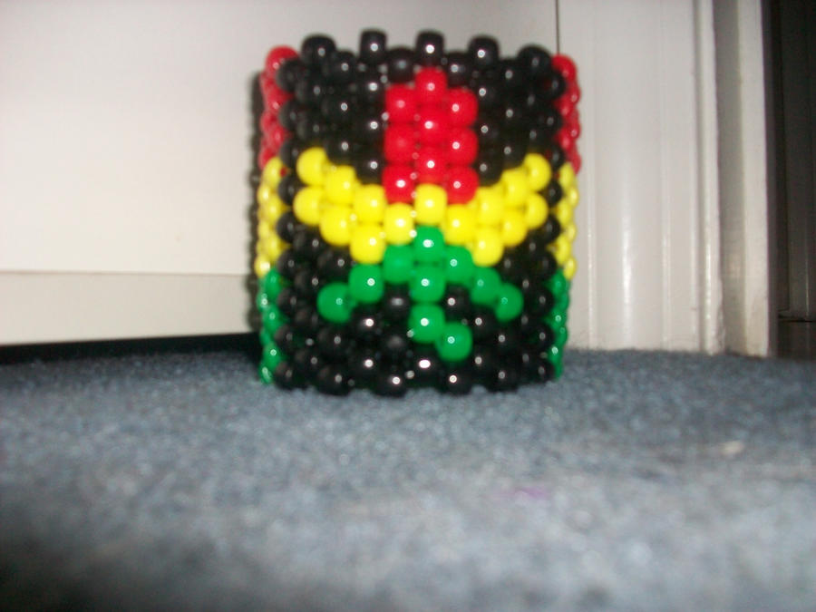 Rasta Leaf Kandi Cuff