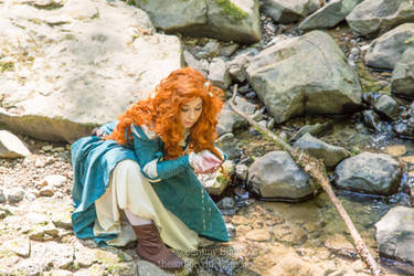 Merida Cosplay - Taking a Break