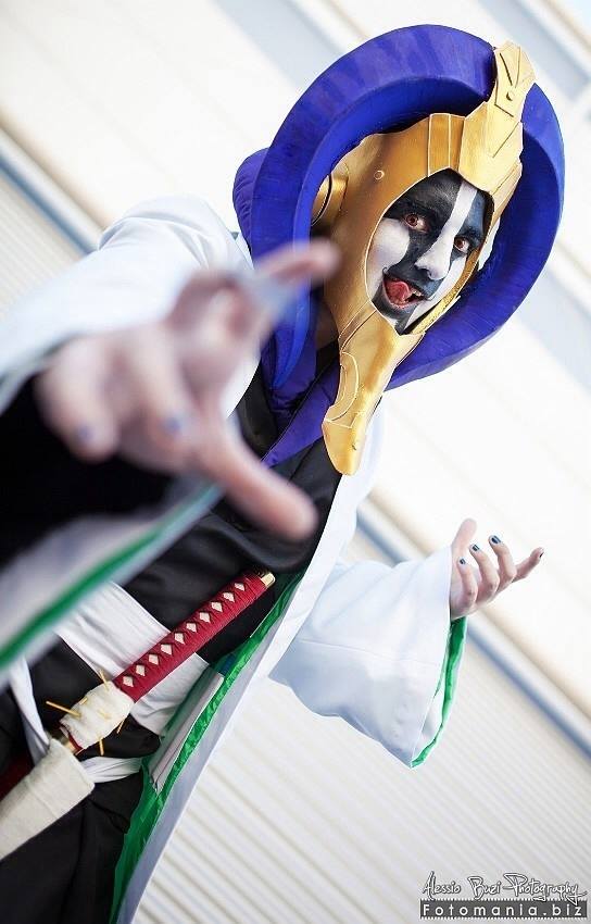 Be my subject - Mayuri Kurotsuchi cosplay