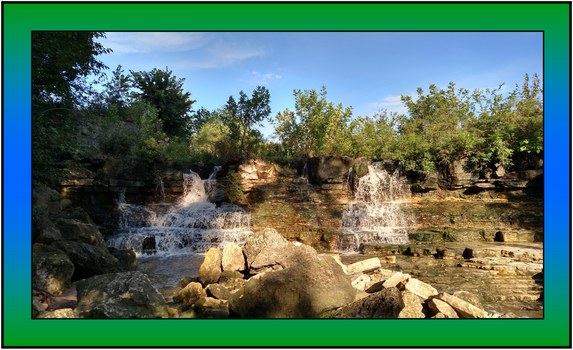 Mini Falls at Santa Fe Lake