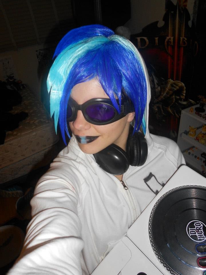 ~DJ Pon-3 cosplay preview