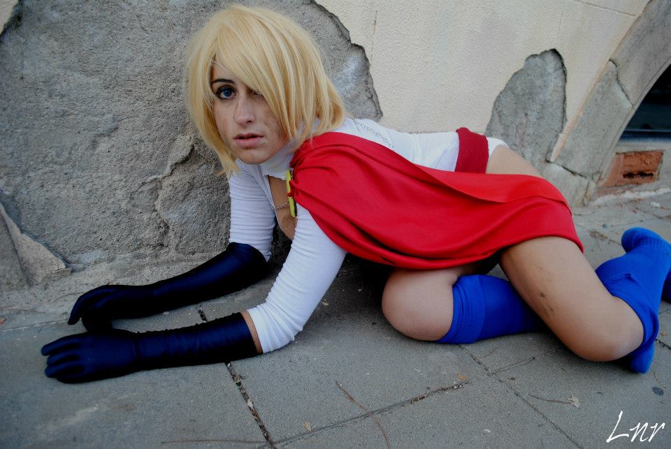 power girl cosplay