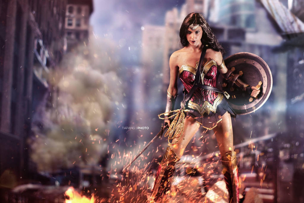 Battle Ready Wonder Woman by BornTewSlow on DeviantArt