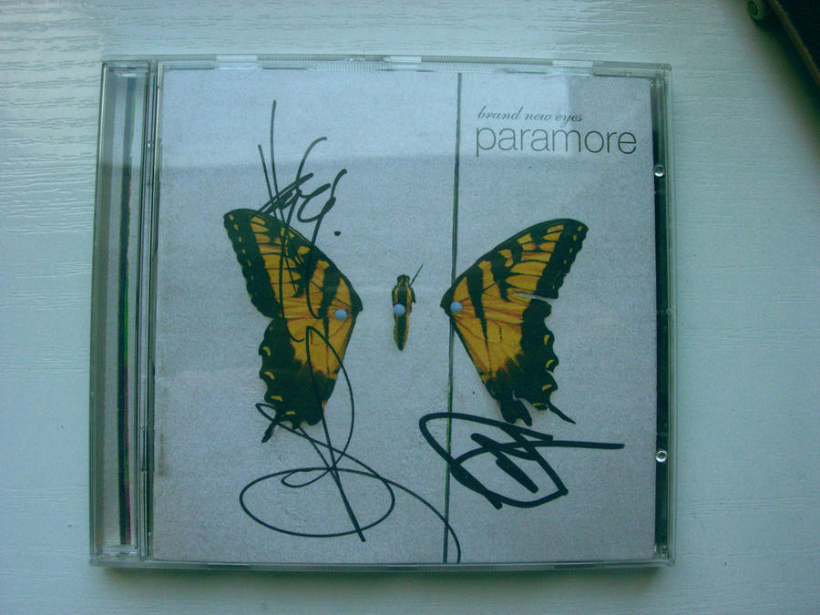 Paramore AUTOGRAPH by Peterkoo on DeviantArt