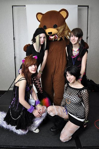 Ravers and Pedo Bear