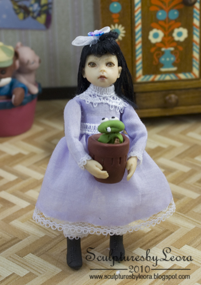 Posable Dollhouse Girl 3