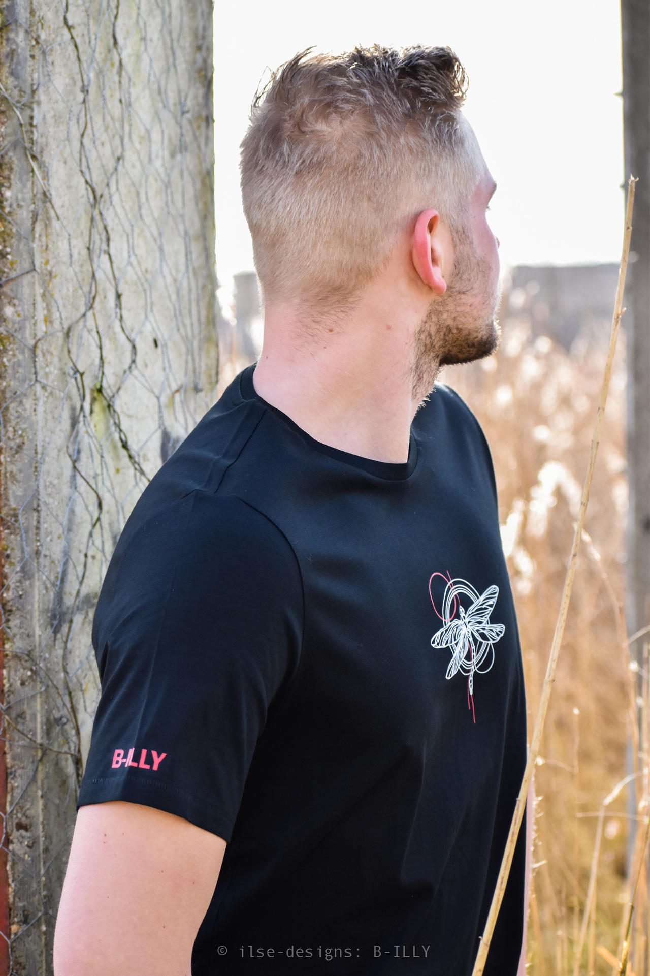 Rick Riker Dragonfly Deviantart Dragonfly shirt Rick by Ilse-designs on DeviantArt