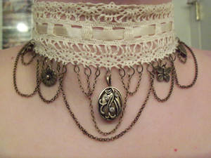 Victorian Locket Choker