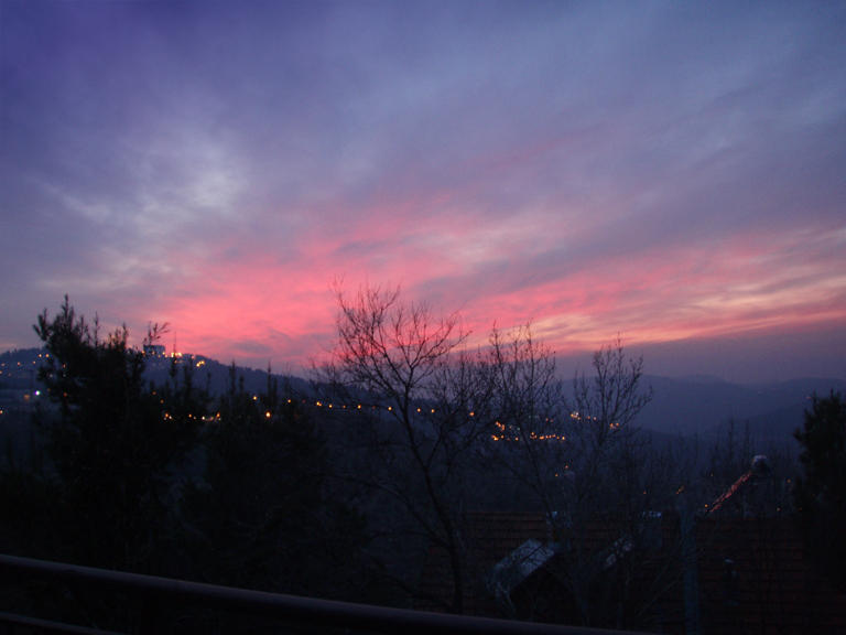 Angry Sunset Angry Sunset by kriggyjr on DeviantArt