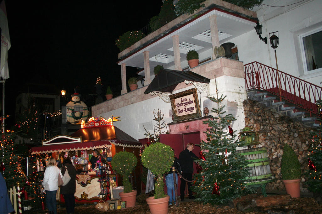 view at christmasmarket in darkness 3