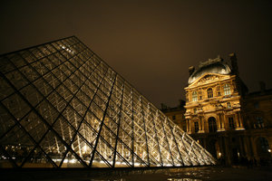 Musee du Louvre 2 by Bcome-seen