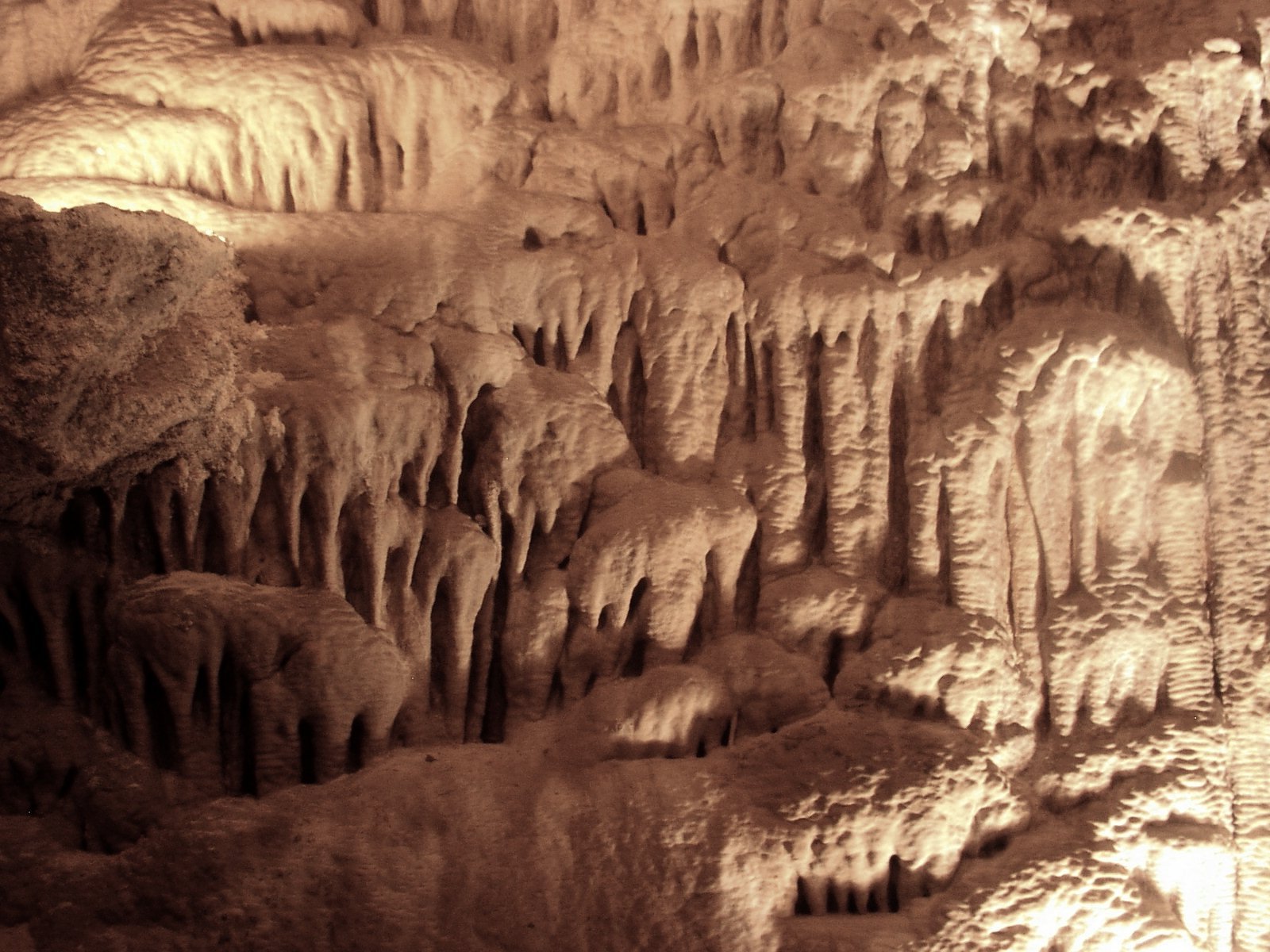 lb1-89 Cave Formations 7