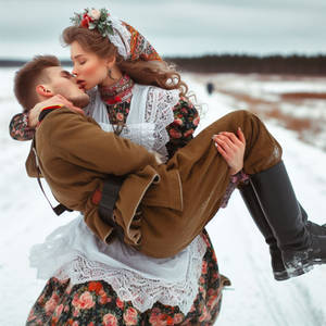 Iryna kiss carry rescue soldier