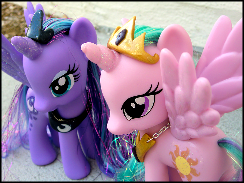 Luna and Celestia Crown + Necklace