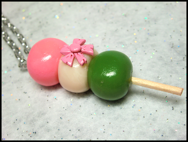 Hanami Dango Necklace